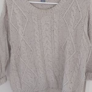 M Old Navy Sweater Cream color w/ Multicolor dots